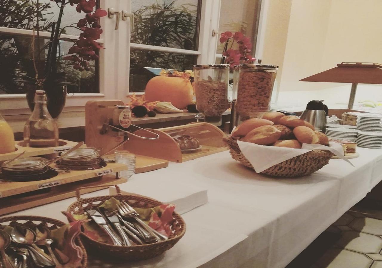 Hotel Jaegerhof Рот Екстериор снимка